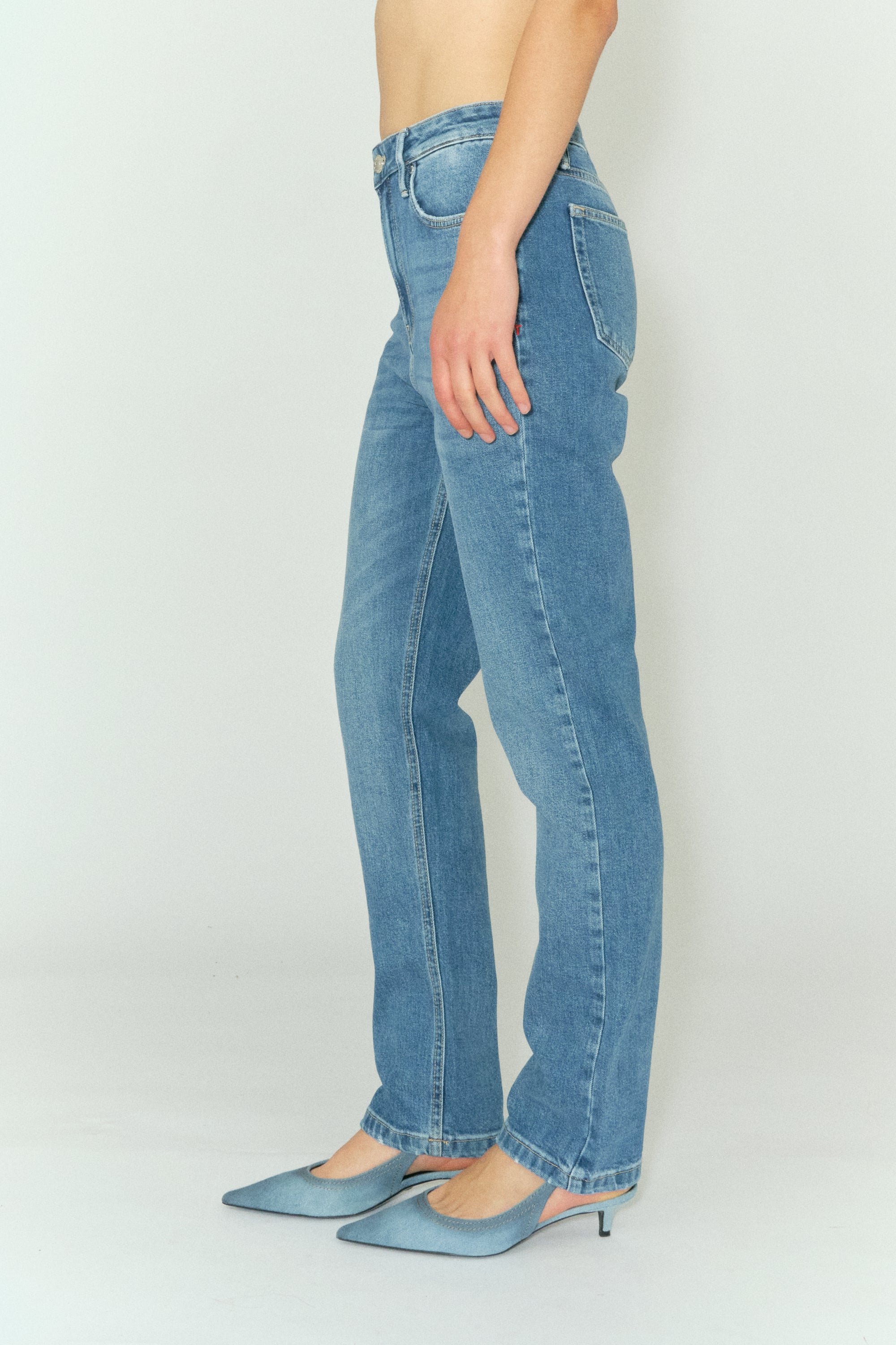 Tomorrow TMRW Teresa Jeans - Hong Kong Jeans & Pants 51 Denim Blue