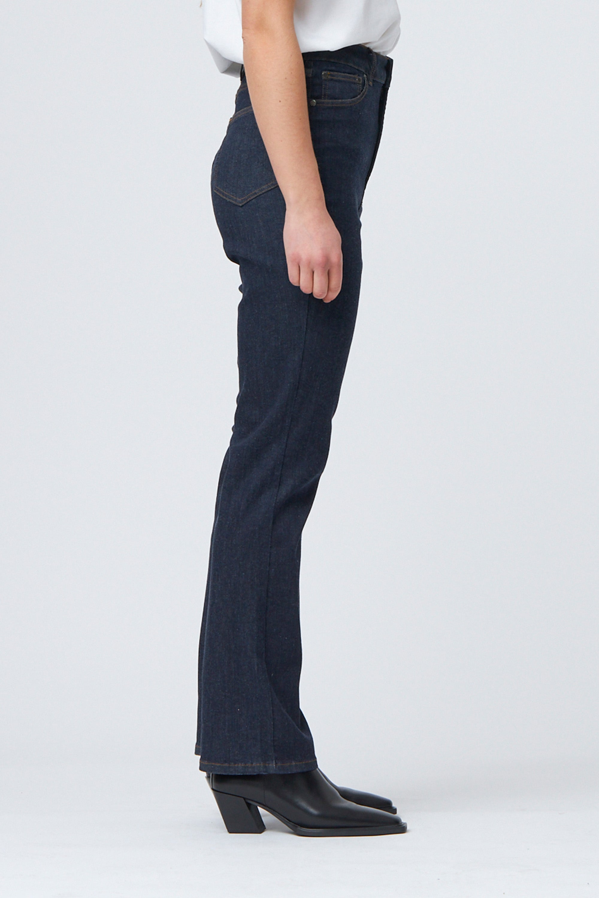 Tomorrow TRW-Cate Bullet Shape Jeans Wash Raw Bardolino Jeans & Pants 51 Denim Blue
